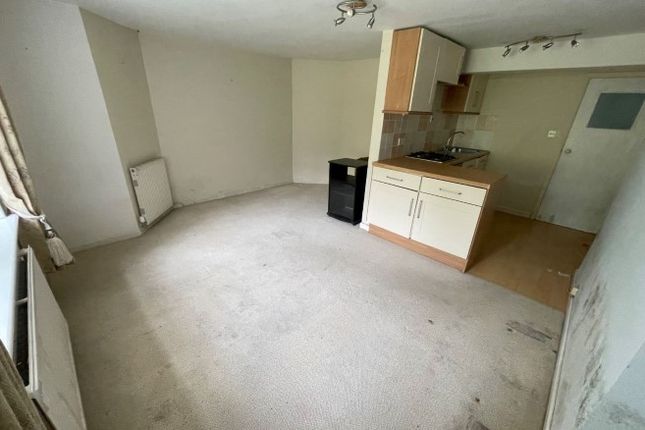 Flat 2 Wellwood House, Wellwood Glade,, Ryde photo 2