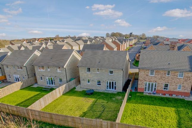 55, Paddock Rise, Wakefield photo 3
