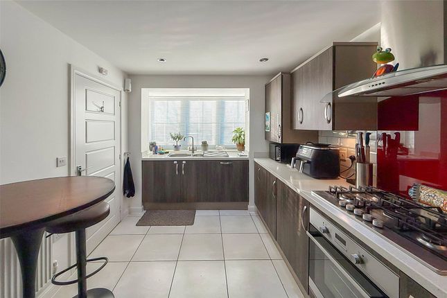 10, Benjamin Gray Drive, West Sussex photo 5