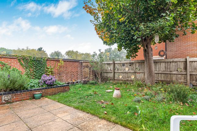 Eyot Place, Iffley Fields photo 3