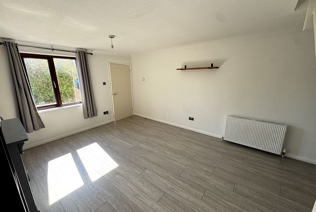 20, Nurseries Close Topsham Devon, Exeter photo 4