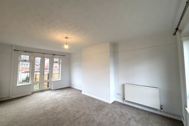 3, Exeter photo 3