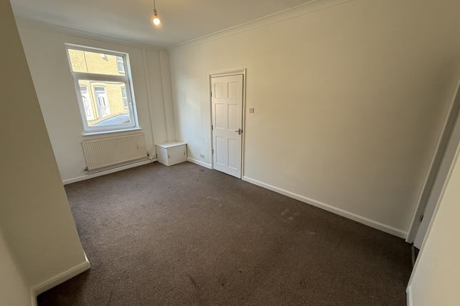 Regent Street, Balby Doncaster photo 3