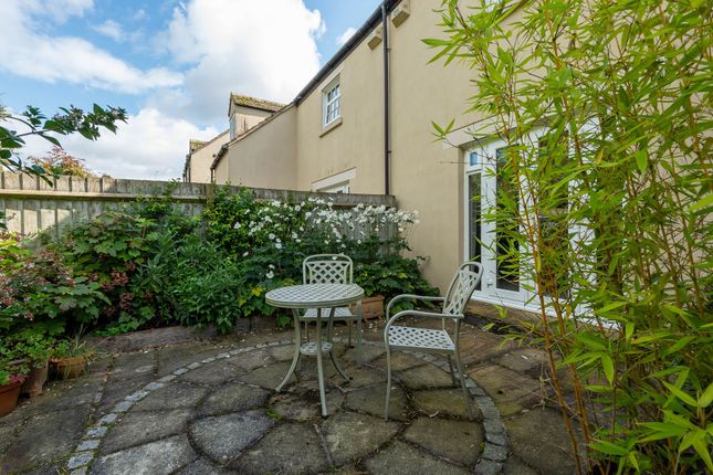 Mews house for sale in Millers Mews, Witney