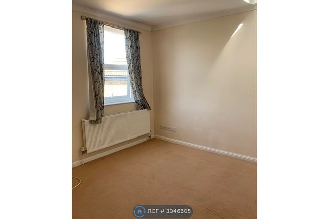 B London Road, Burgess Hill photo 5