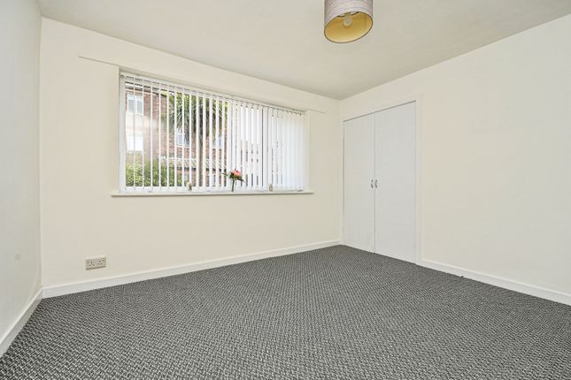 5, Midland Terrace, Merseyside photo 4
