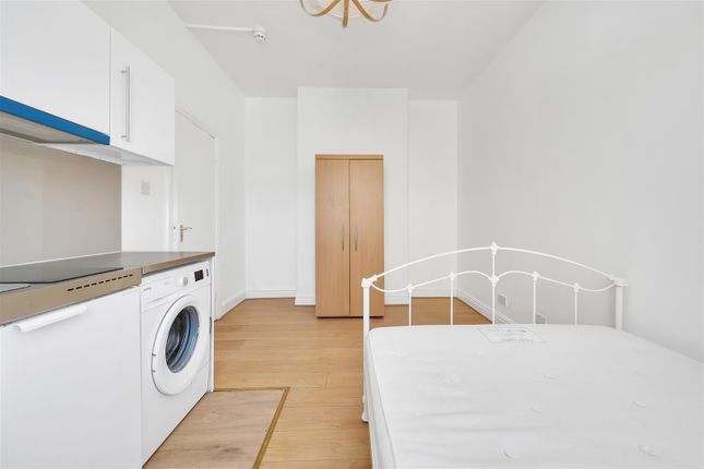 1, 861, Harrow Road, London photo 4