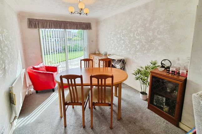 3, Bridgemere Close, Sandbach photo 3