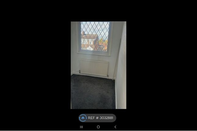 Lynmouth Close, Chadderton, Oldham photo 5