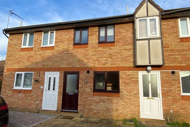 Terraced house to rent in Bank View, East Hunsbury, Northampton