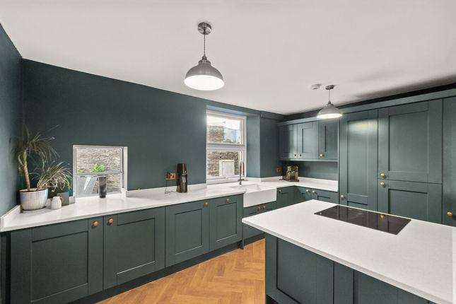 3 Victoria Terrace, Crieff photo 2