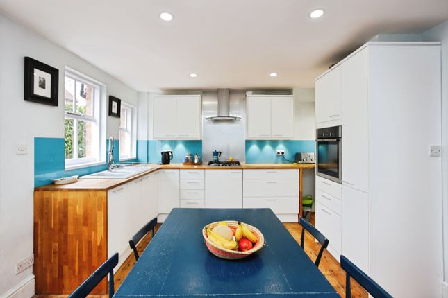 4, Armitage Place, Hawkhurst photo 4
