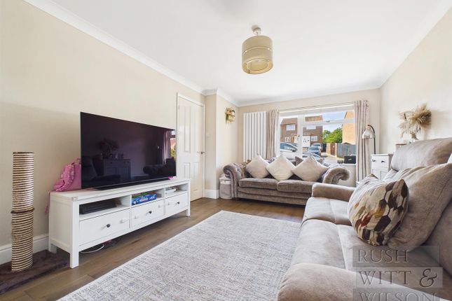24, Warren Close, St. Leonards-On-Sea photo 3