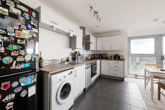 30 Blackberry Court, Queen Mary Avenue, South Woodford photo 2
