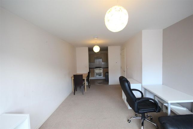 Flat 4 Hillrise Court,, 135 Kenton Road, Harrow photo 3