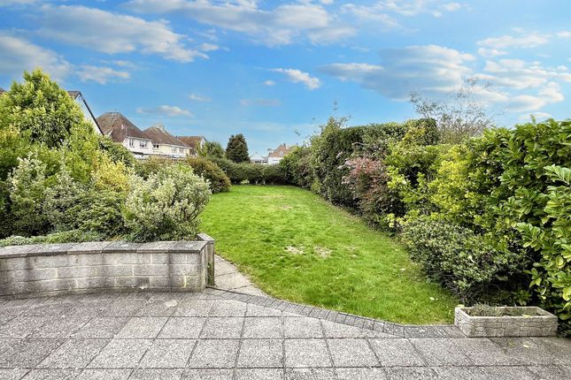 34 Whitelands, Bognor Regis photo 2
