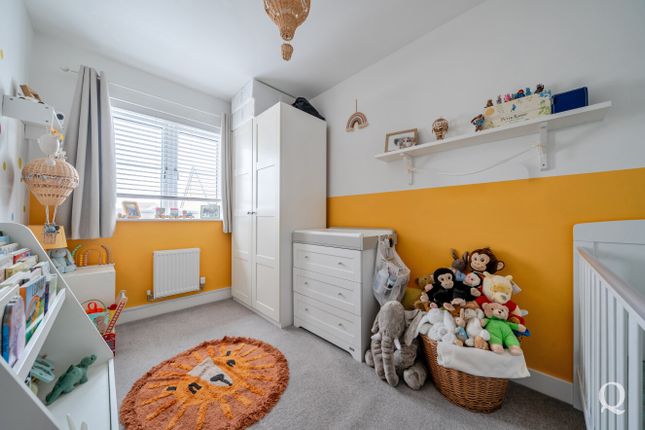 30, Deane Close, Kent photo 4