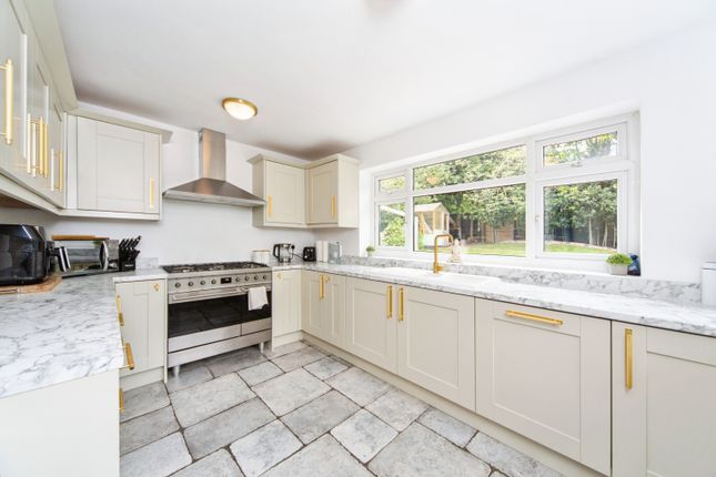 6, Shakespeare Road, Widnes photo 4