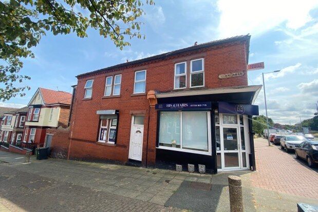 Flat to rent in Church Road, Birkenhead