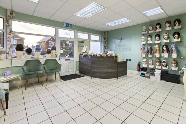 FFF, 243, Grimsby Road, N E Lincs photo 2