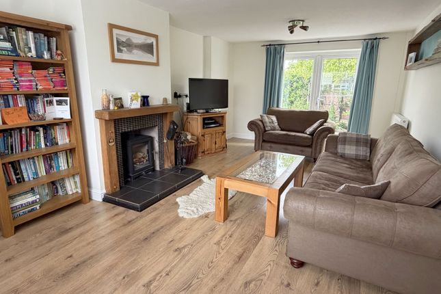2 Devonshire Place, Tewkesbury photo 2