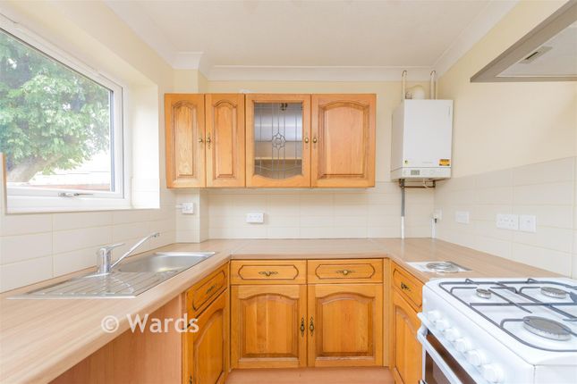 116, Farm Holt, Longfield photo 3