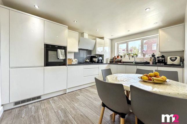 22, Mulcaster Avenue, Newport photo 5