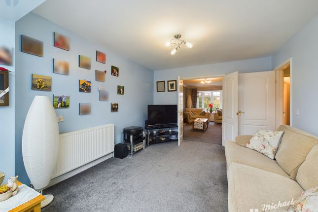 Detached house for sale in Cumberland Close, Aylesbury