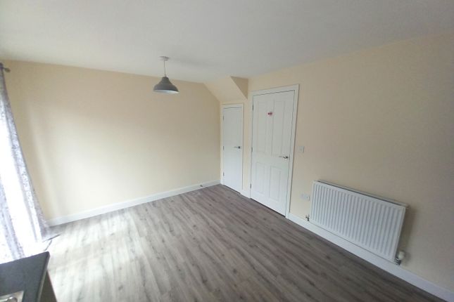 20, Moore Road, Spennymoor photo 4