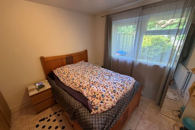 17A, Milton Keynes photo 4
