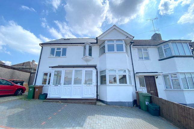 Thumbnail Terraced house to rent in Minster Avenue, Sutton