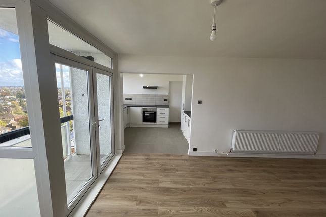 50, Kenilworth Court, Coventry photo 4