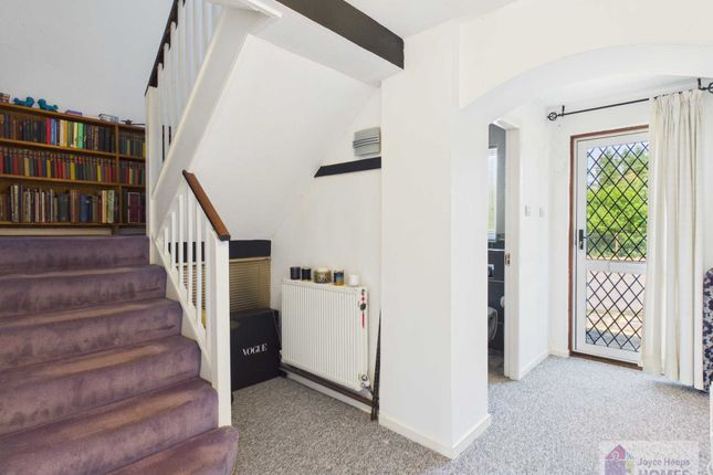3, Falstaff, Calderwood, East Kilbride photo 2
