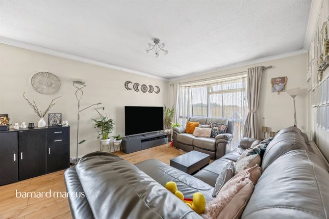 Flat 9, Loxwood Court, 2, Mortlake Close, Croydon photo 4