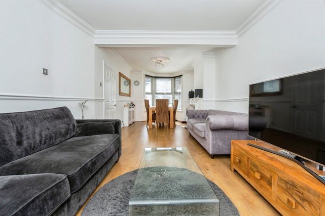 39, Chadwell Road, Grays photo 2