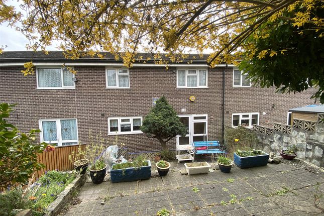 13, Queen Elizabeth Road, Cornwall photo 4