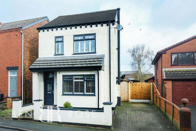 Thumbnail Detached house for sale in Wigan Road, Shevington, Wigan