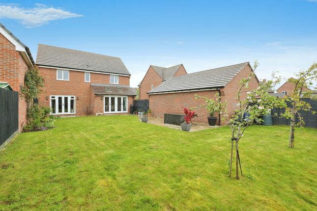 Detached house for sale in Barley Fields, Stratford-Upon-Avon, Warwickshire