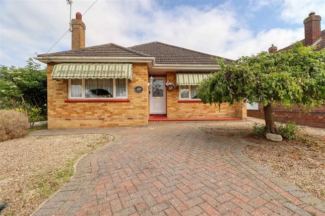 Bungalow for sale in Hillcrest, Clacton-On-Sea