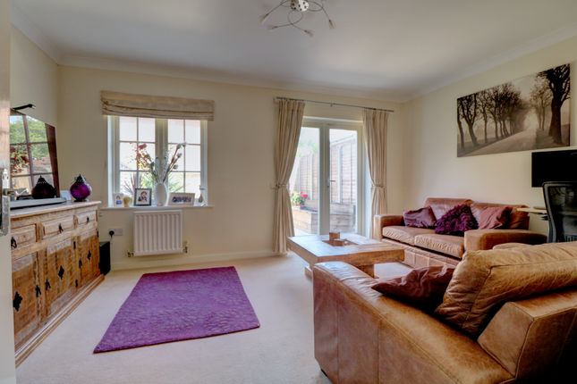 21 The Lindens, St. Benets Way, Tenterden photo 2