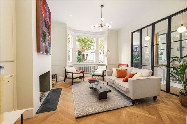 54, Santos Road, London photo 2