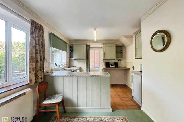 28, Boucher Road, Cheddleton Leek photo 2