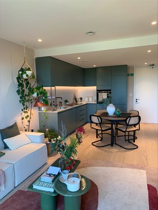 Flat for sale in Brent Cross Town, 145 Claremont Road, London
