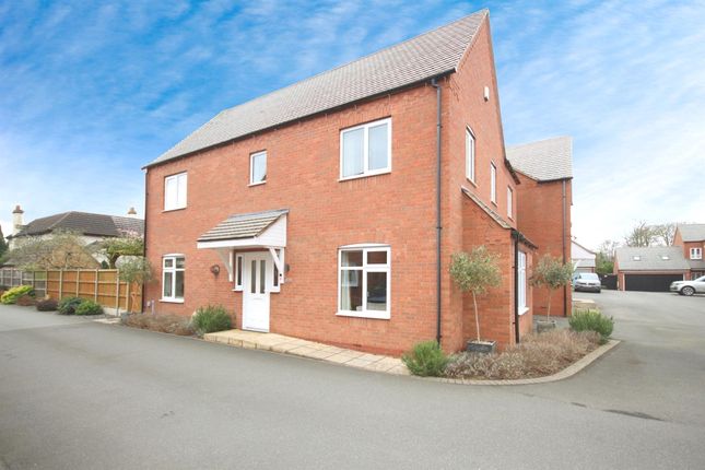 Detached house for sale in Windmill Close, Rugby CV21