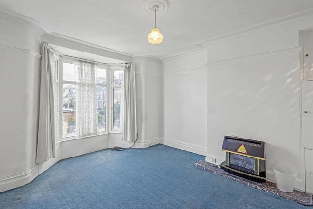 48a, Cleasby Road, ILKLEY photo 2