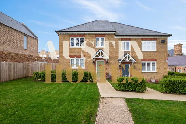 8 Trento Mews, Hadley Wood photo 3