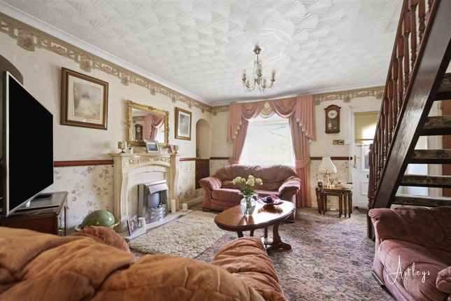 252, Jersey Road, Swansea photo 4