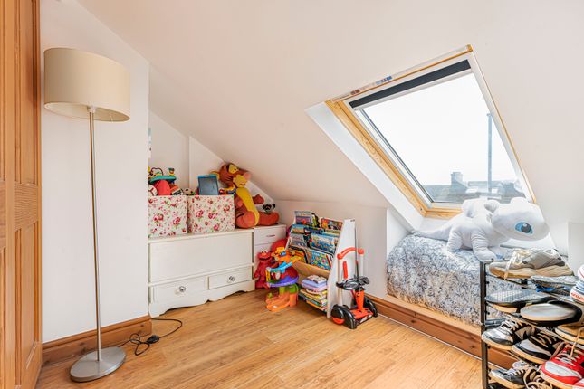 Bedroom 1 (4)