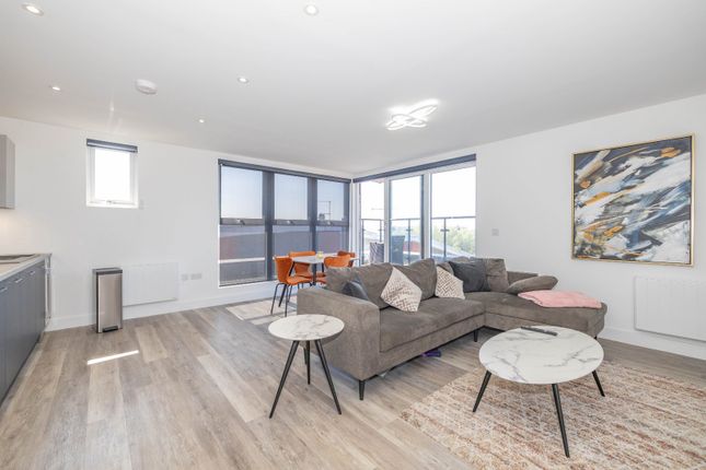 The Market Quarter, Flat 12, Godinton Road, Ashford photo 2