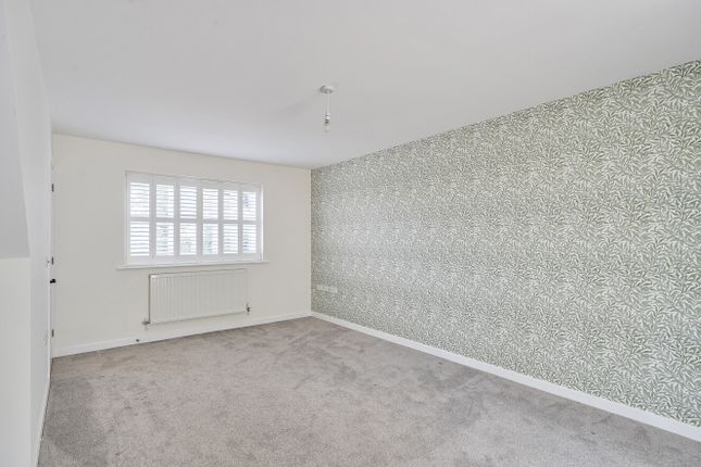 5, The Avenue, Sutton Scotney photo 4
